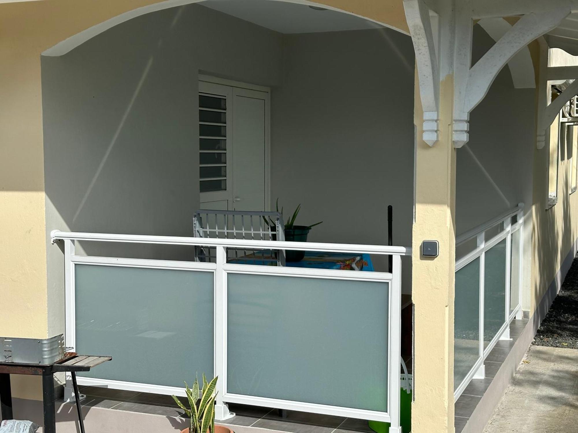 Apartament Le Domaine De Kazo Kilou Titine Le Gosier  Zewnętrze zdjęcie